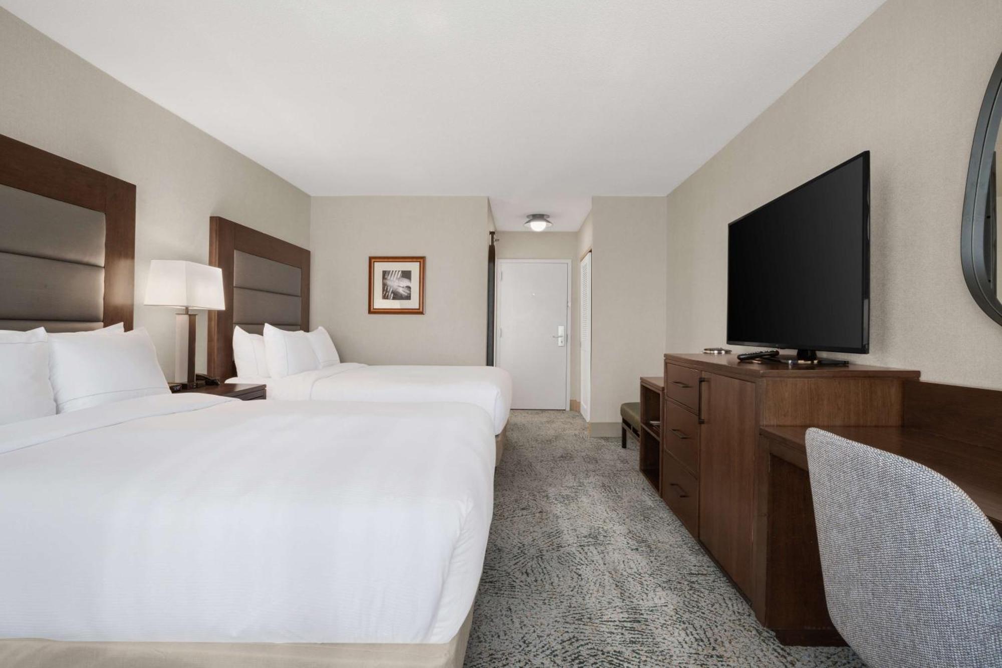 Hilton National Landing Hotel Arlington