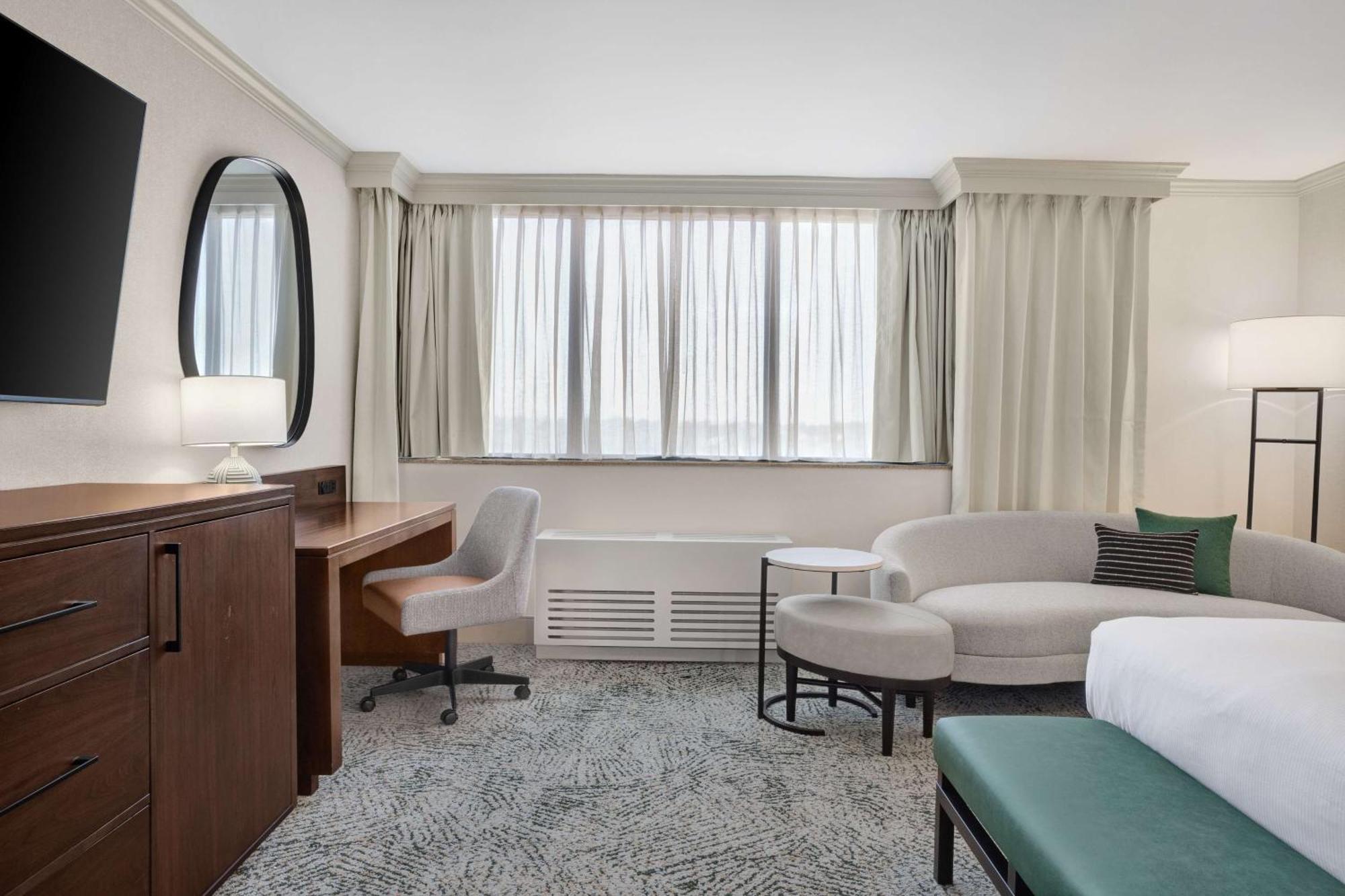 Hilton National Landing Hotel Arlington
