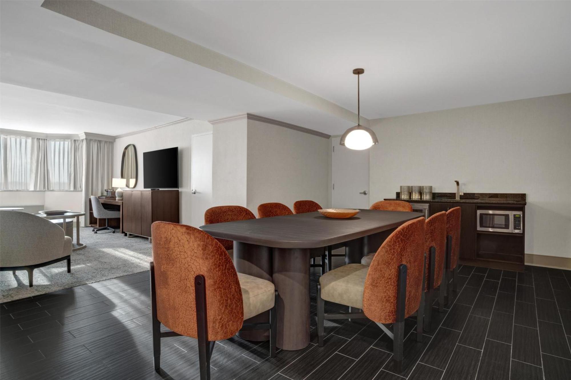 Hotel Hilton National Landing 3*